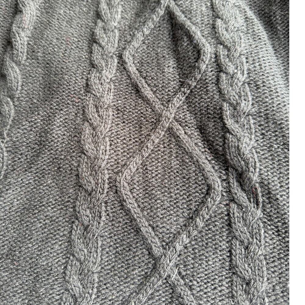 MARNI Women's Contrast Hem Crewneck Sweater Size 44 Black/Blue Cable Knit - Picture 7 of 8